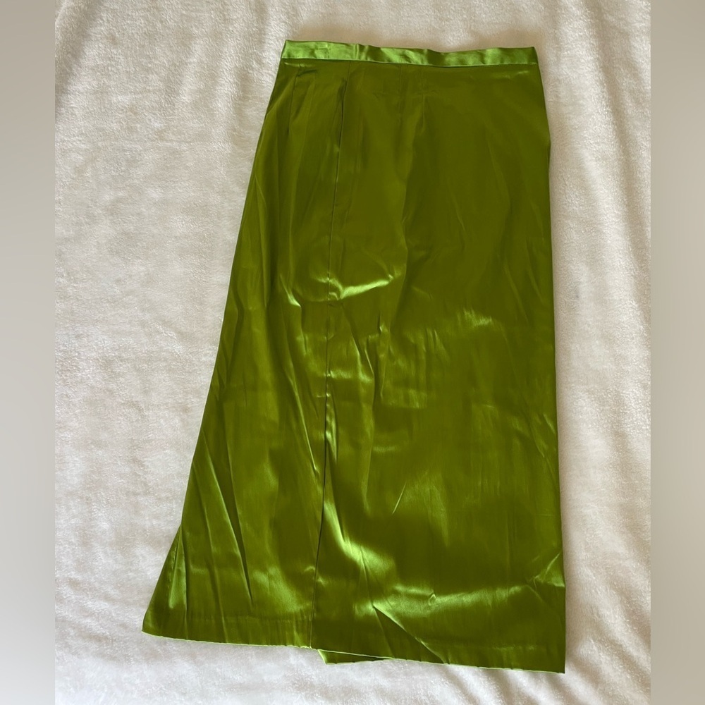 Hugo Buscati Vibrant Green Satin Skirt